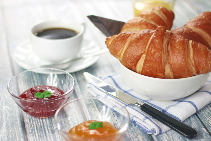 nikmatnya kopi dan roti