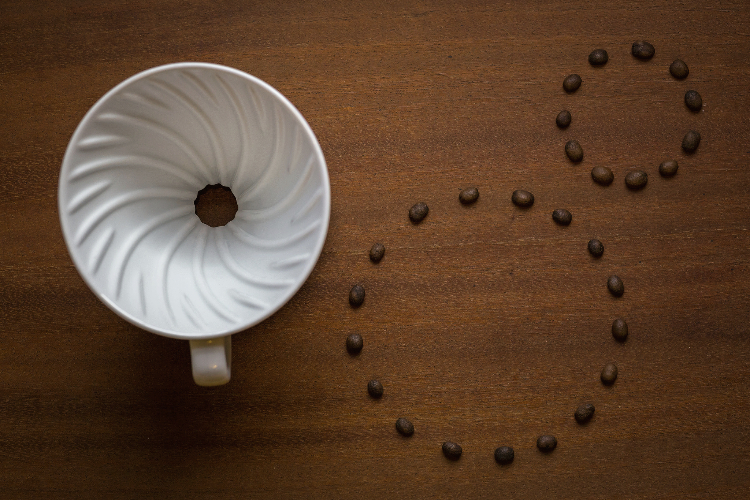 kopi dripper hario v60