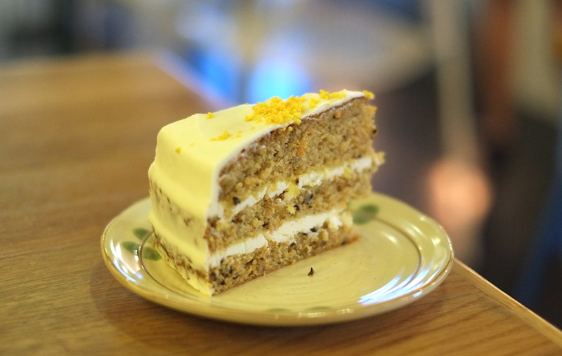 Lemon cake yang rasanya bikin nagih!