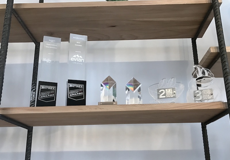 Piala-piala kejuaraan kopi yang diraih sang barista.