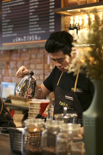 haka-coffee-hanoi-vietnam