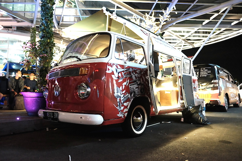 Cars-and-Coffee-by-monopole-kombi