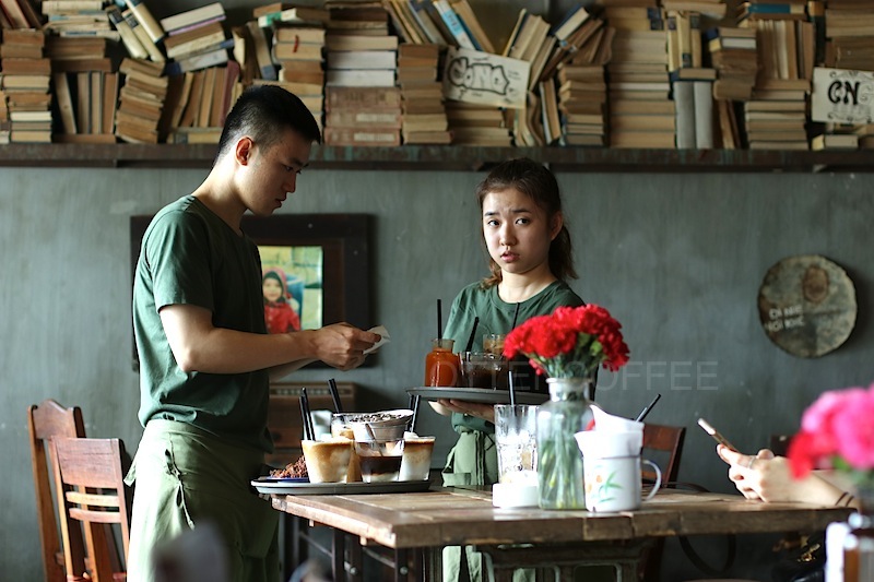 cong-caphe-danang-vietnam