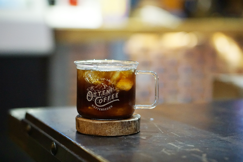 americano kopi paling enak di cafe
