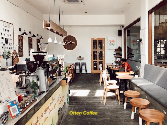 feng shui coffee shop