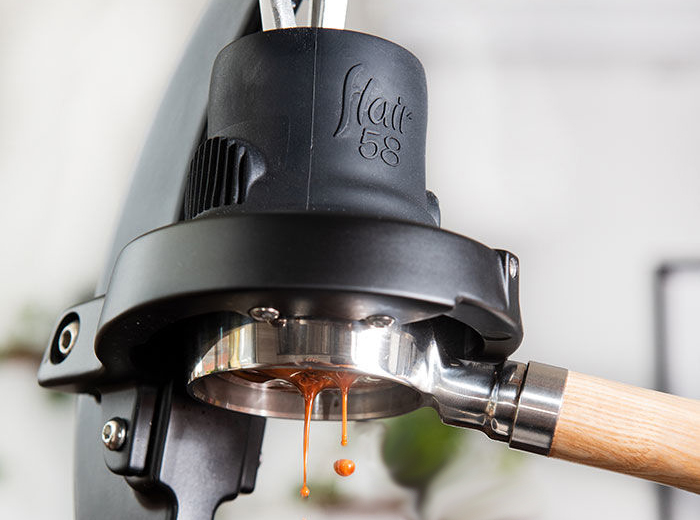 crema espresso menetes dari Flair 58X