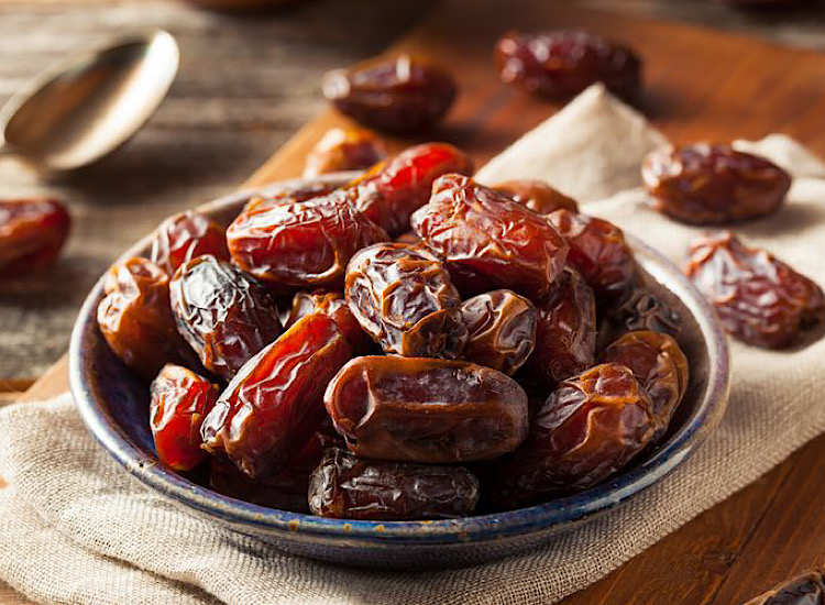 nutrisi kurma