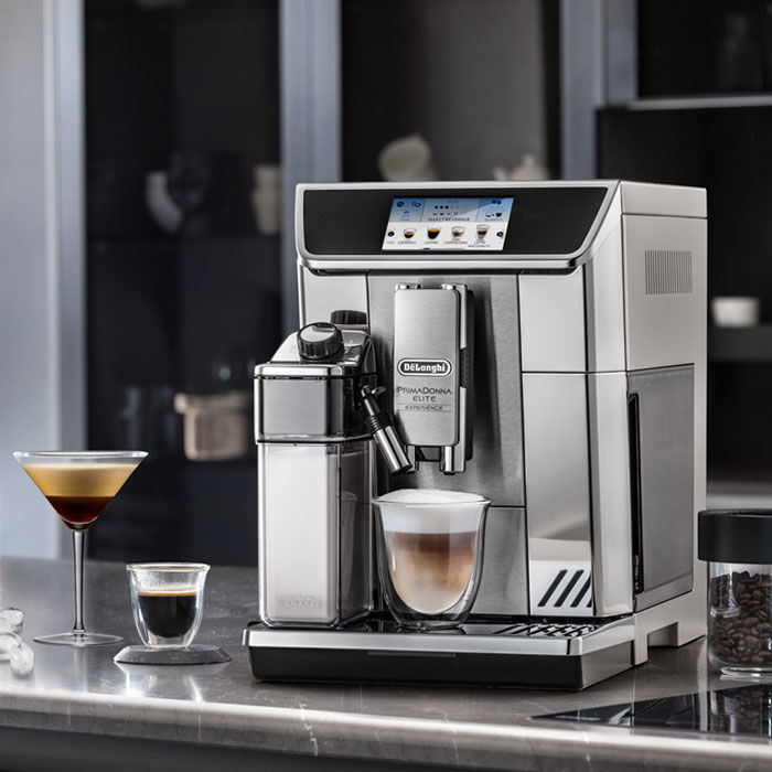 mesin kopi otomatis dari DeLonghi