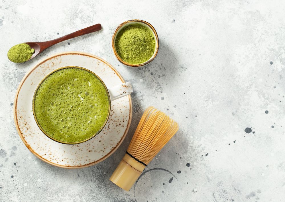secangkir matcha