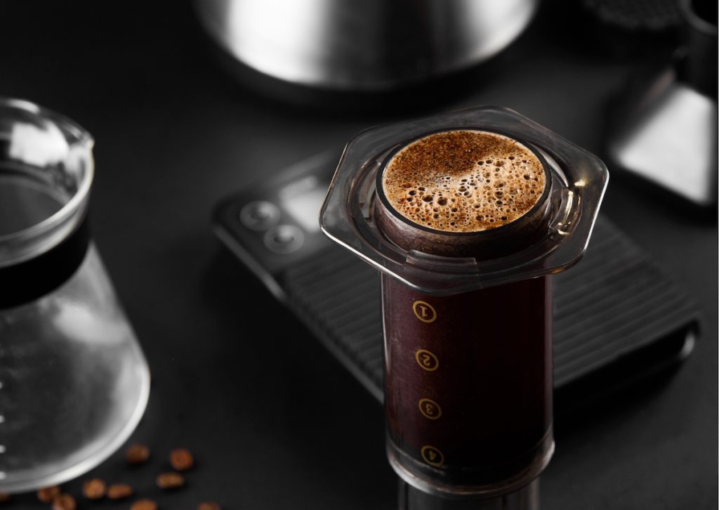 seduhan alat kopi aeropress