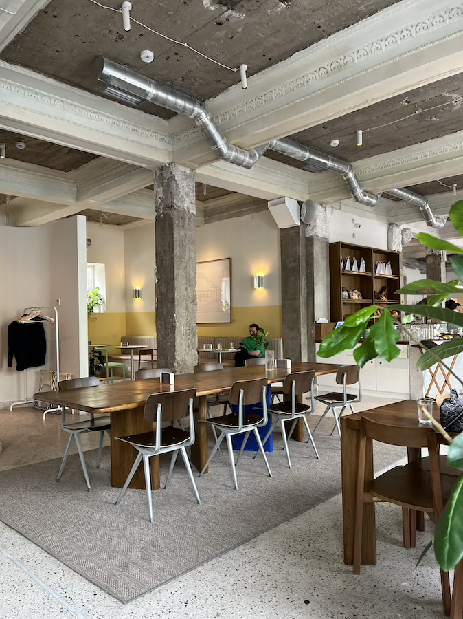 interior di cafe bakery kazakhstan