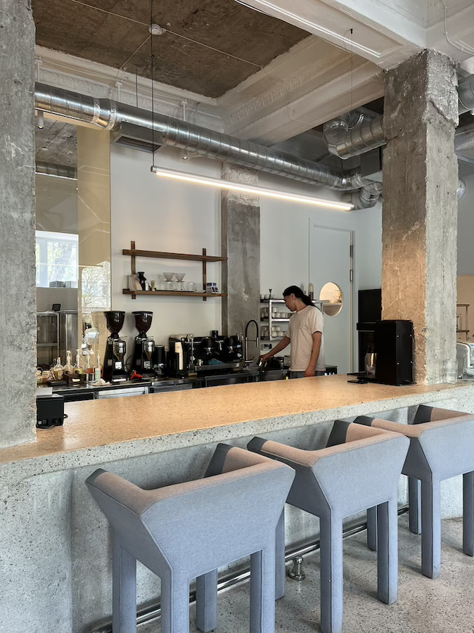 bar di cafe bakery kazakhstan