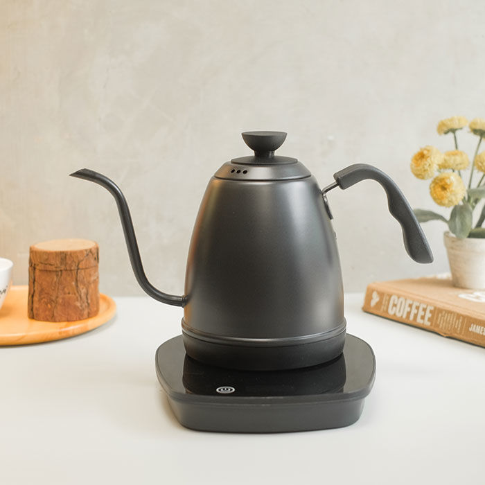 kettle listrik untuk seduh kopi