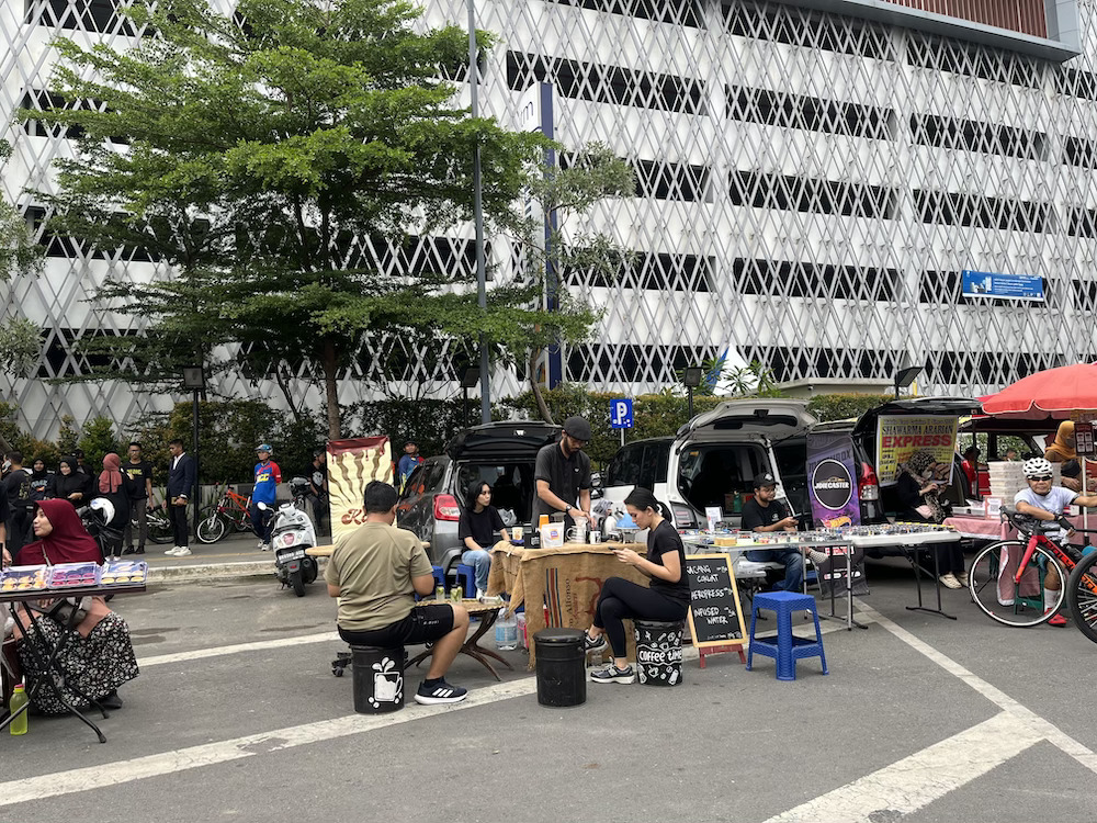 car free day medan dan street coffee