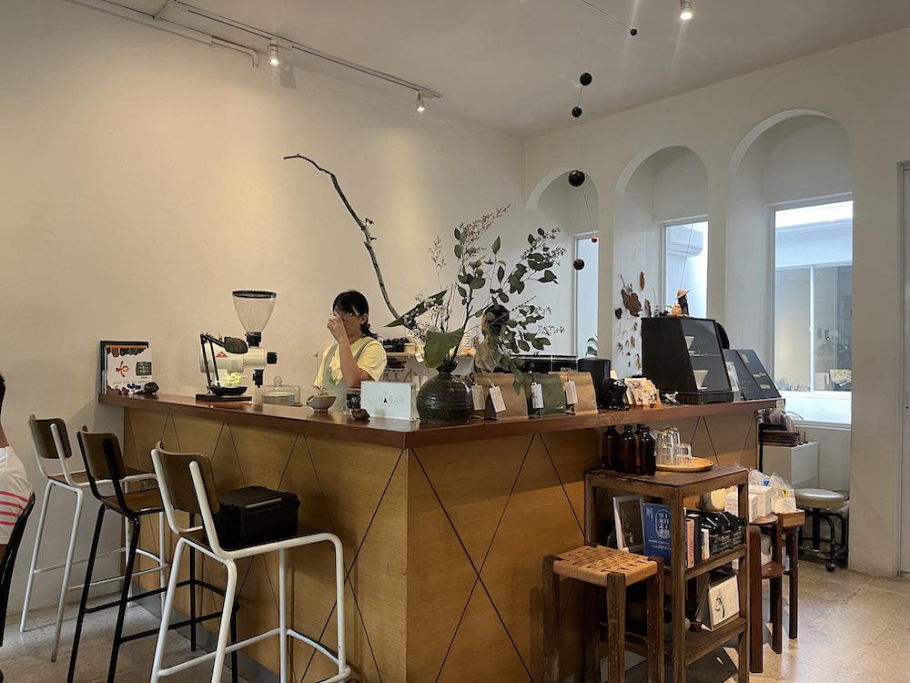 suasana di coffee bar