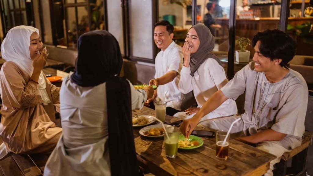 Inspirasi Nama Bukber Untuk Organisasi, Komunitas, Alumni dan Perusahaan